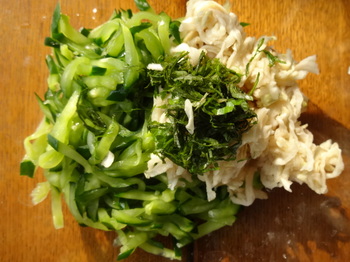 Kyuri Kiriboshi Salad  (2).JPG